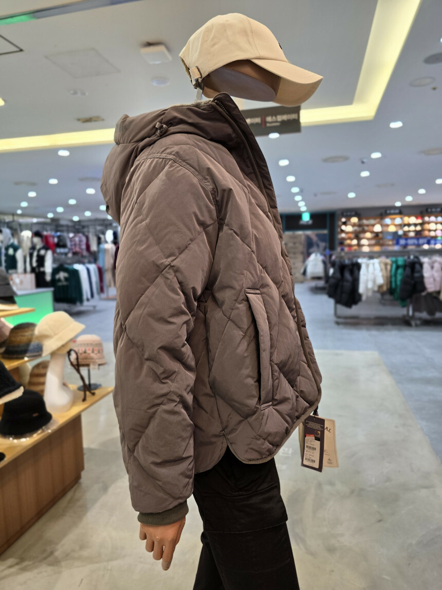 addcbd018a1e74dab086a5455e758d6d_1736065374_1857.jpg